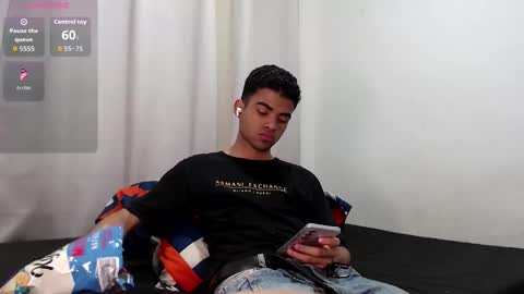 Snapshot of camillo_beischel_ chatting on 10.19.25 camillo_beischel_ online show from 10.19.25