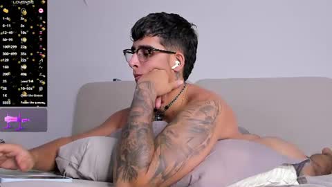 Snapshot of camilo_ospina_ chatting on 07.10.26 INDEPENDENT MODEL online show from 07.10.26