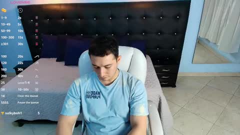 Snapshot of camilo_stark chatting on 12.17.24 Camilo online show from 12.17.24