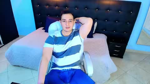 Snapshot of camilo_stark chatting on 12.27.24 Camilo online show from 12.27.24