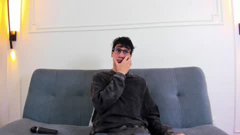 Camilo online show from 04.08.26