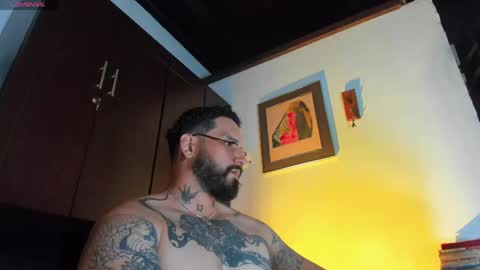 Snapshot of camilomayer chatting on 05.07.26 Camilo online show from 05.07.26
