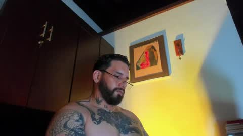 Snapshot of camilomayer chatting on 05.19.26 Camilo online show from 05.19.26