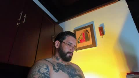 Snapshot of camilomayer chatting on 06.08.26 Camilo online show from 06.08.26