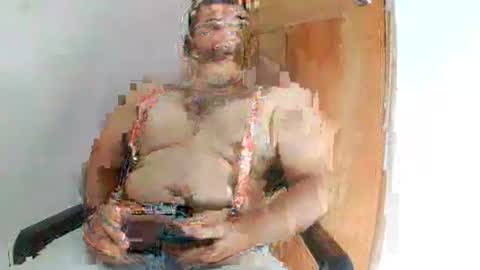 Snapshot of camilowhite_ chatting on 12.22.25 Camilowhite online show from 12.22.25