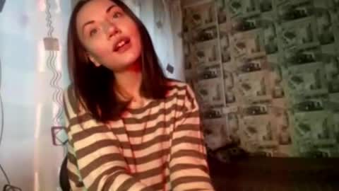 Snapshot of camiyafai chatting on 02.12.26 Julia online show from 02.12.26