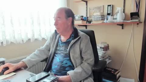 Cammee online show from 02.04.25