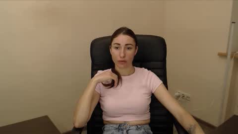 cammila horn online show from 12.17.25