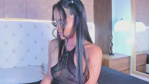 Camila online show from 11.12.25