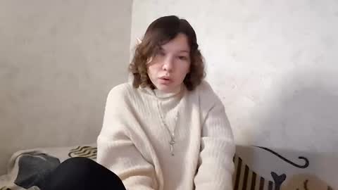 Snapshot of cammyrose_ chatting on 10.27.25 cammyrose_ online show from 10.27.25