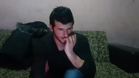 Snapshot of camshow22cm chatting on 03.08.25 FREMAN online show from 03.08.25