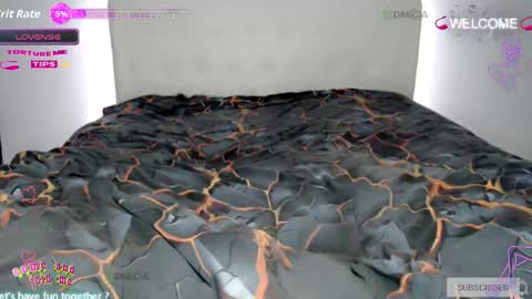 Snapshot of camsmiley chatting on 09.22.25 Miley online show from 09.22.25