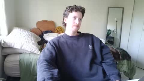 Snapshot of canadianstud18 chatting on 02.26.25 Devon online show from 02.26.25