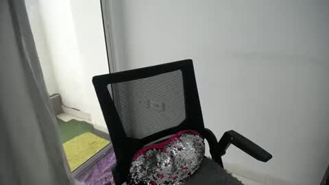 Snapshot of candacesxhot chatting on 03.02.25 cumorsmooke online show from 03.02.25