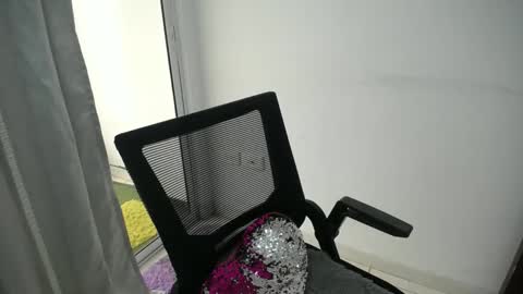 Snapshot of candacesxhot chatting on 03.12.25 cumorsmooke online show from 03.12.25