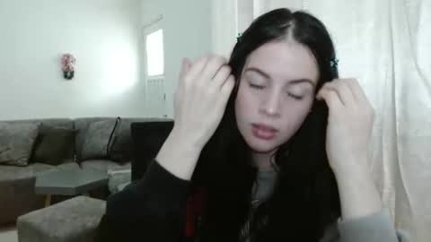 Snapshot of candacesxhot chatting on 11.24.25 cumorsmooke online show from 11.24.25