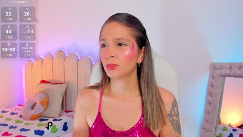 Snapshot of candase_ chatting on 02.03.25 Candase online show from 02.03.25