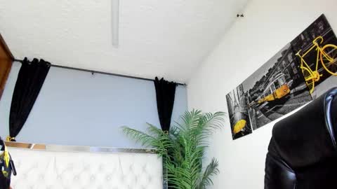 Candy  online show from 11.06.25