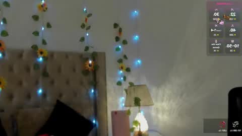 Snapshot of candiegilson__ chatting on 09.21.25 Candie  online show from 09.21.25