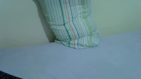 candiemaya online show from 10.03.25