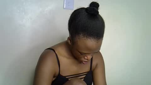 candiemaya online show from 03.22.26