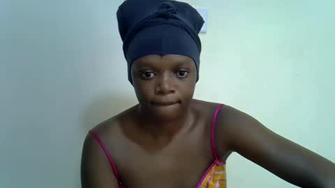 candiemaya online show from 04.18.26