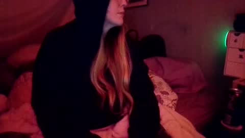 Candi online show from 12.02.25