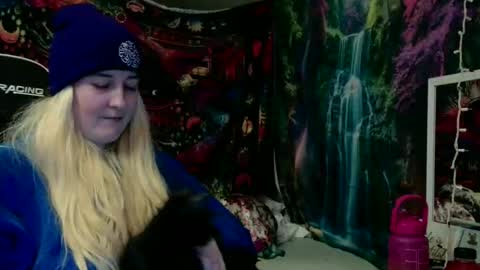 Snapshot of candismiths chatting on 06.01.26 Candi online show from 06.01.26