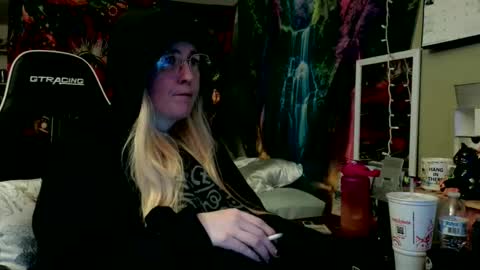 Snapshot of candismiths chatting on 06.10.26 Candi online show from 06.10.26