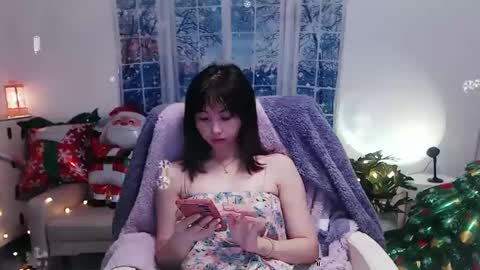 Snapshot of candy8998 chatting on 12.23.24 candy8998 online show from 12.23.24