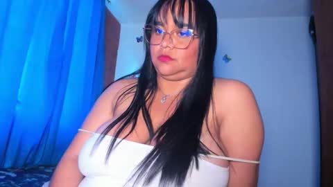 Candy  Brown online show from 05.19.26