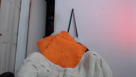 Snapshot of candy_cumy1 chatting on 01.25.25 Dayan Camila online show from 01.25.25