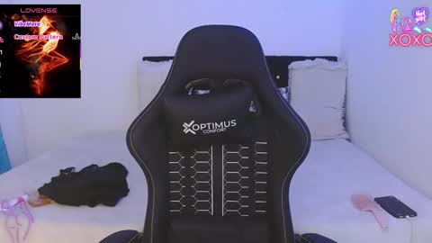 Snapshot of candy_giuliana21 chatting on 02.06.26 candy_giuliana21 online show from 02.06.26