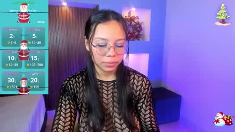 Snapshot of candy_lux301 chatting on 12.15.25 candy_lux301 online show from 12.15.25