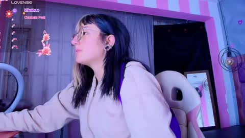 Ania online show from 04.19.26