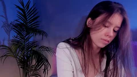 Sandy online show from 10.19.25