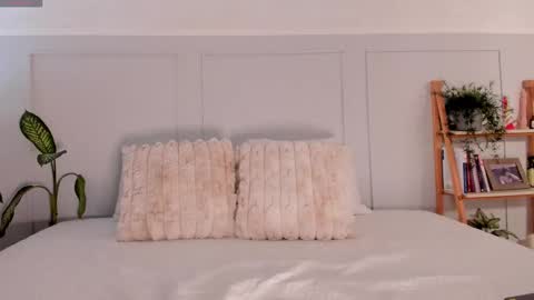 Snapshot of candy_sheryl chatting on 09.12.25 Naty online show from 09.12.25