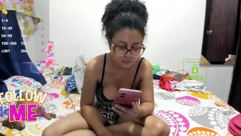 Snapshot of candy_val chatting on 07.29.26 candy_val online show from 07.29.26