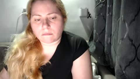 Snapshot of candycream74 chatting on 01.28.25 Laura online show from 01.28.25