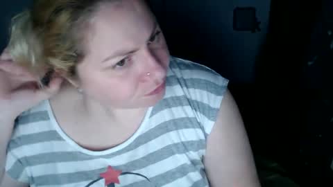 Snapshot of candycream74 chatting on 02.03.25 Laura online show from 02.03.25