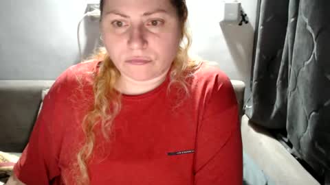 Snapshot of candycream74 chatting on 02.22.25 Laura online show from 02.22.25
