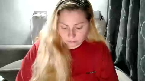 Snapshot of candycream74 chatting on 02.27.25 Laura online show from 02.27.25