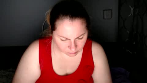 Snapshot of candycream74 chatting on 09.10.25 Laura online show from 09.10.25
