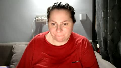 Snapshot of candycream74 chatting on 09.22.25 Laura online show from 09.22.25