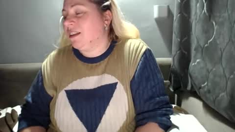 Snapshot of candycream74 chatting on 10.16.25 Laura online show from 10.16.25