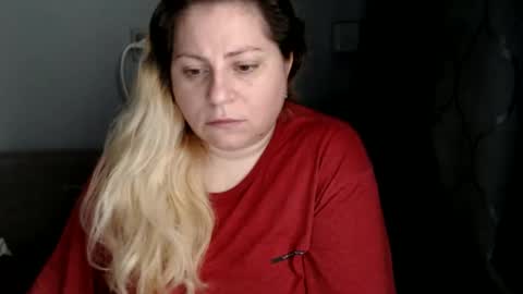 Snapshot of candycream74 chatting on 10.22.25 Laura online show from 10.22.25