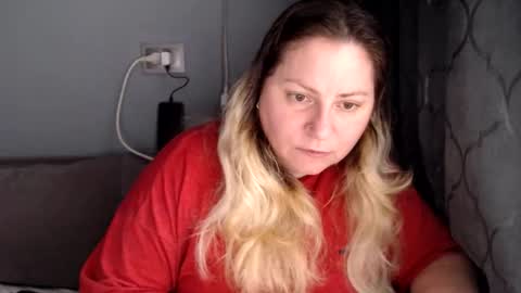 Laura online show from 06.04.26