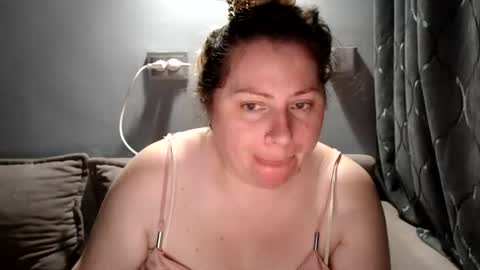 Snapshot of candycream74 chatting on 07.05.26 Laura online show from 07.05.26