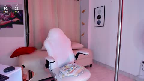 Snapshot of candycuckol chatting on 01.24.25 Candy online show from 01.24.25