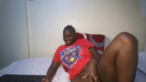 candycurly_ online show from 11.22.25